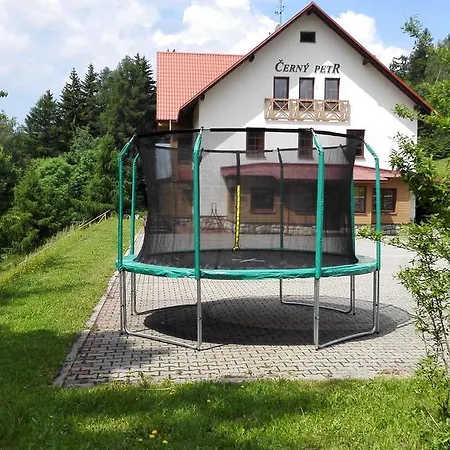 Konukevi Cerny Petr Strážné