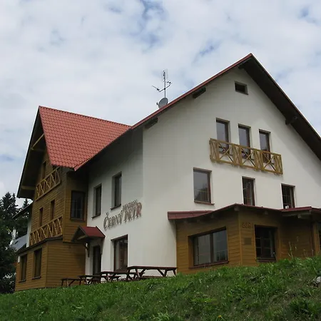 Cerny Petr Strážné